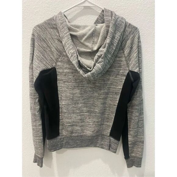 PINK Victoria’s Secret Gray Zip Up Hoodie Size Xs - Picture 3 of 5